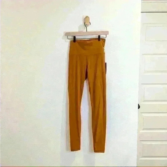 Everlane Perform Legging in Amber Copper Color perform ankle Size Small - Picture 4 of 6